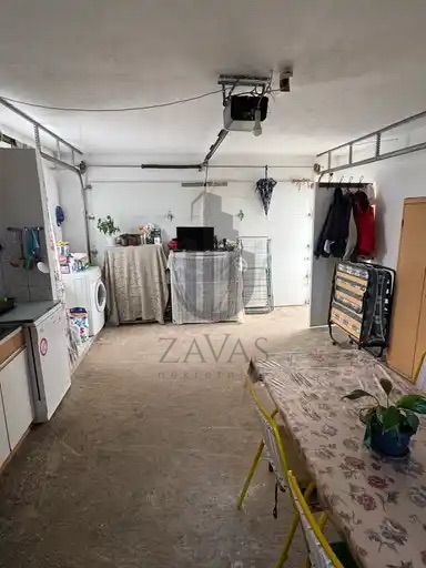 Kuća, Postira - 434 m2 (tri apartmana) (23)