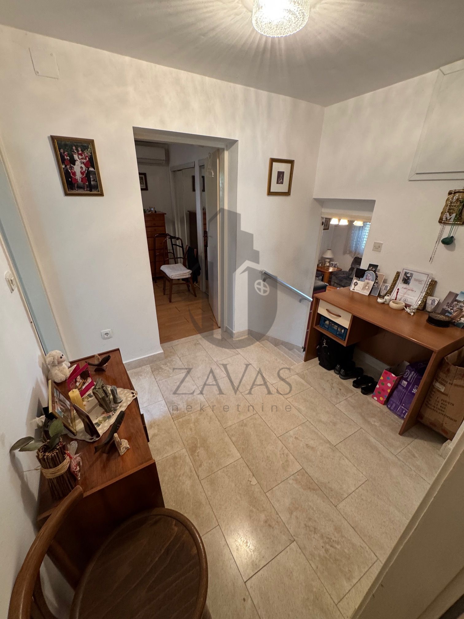 Kuća, Postira - 434 m2 (tri apartmana) (10)