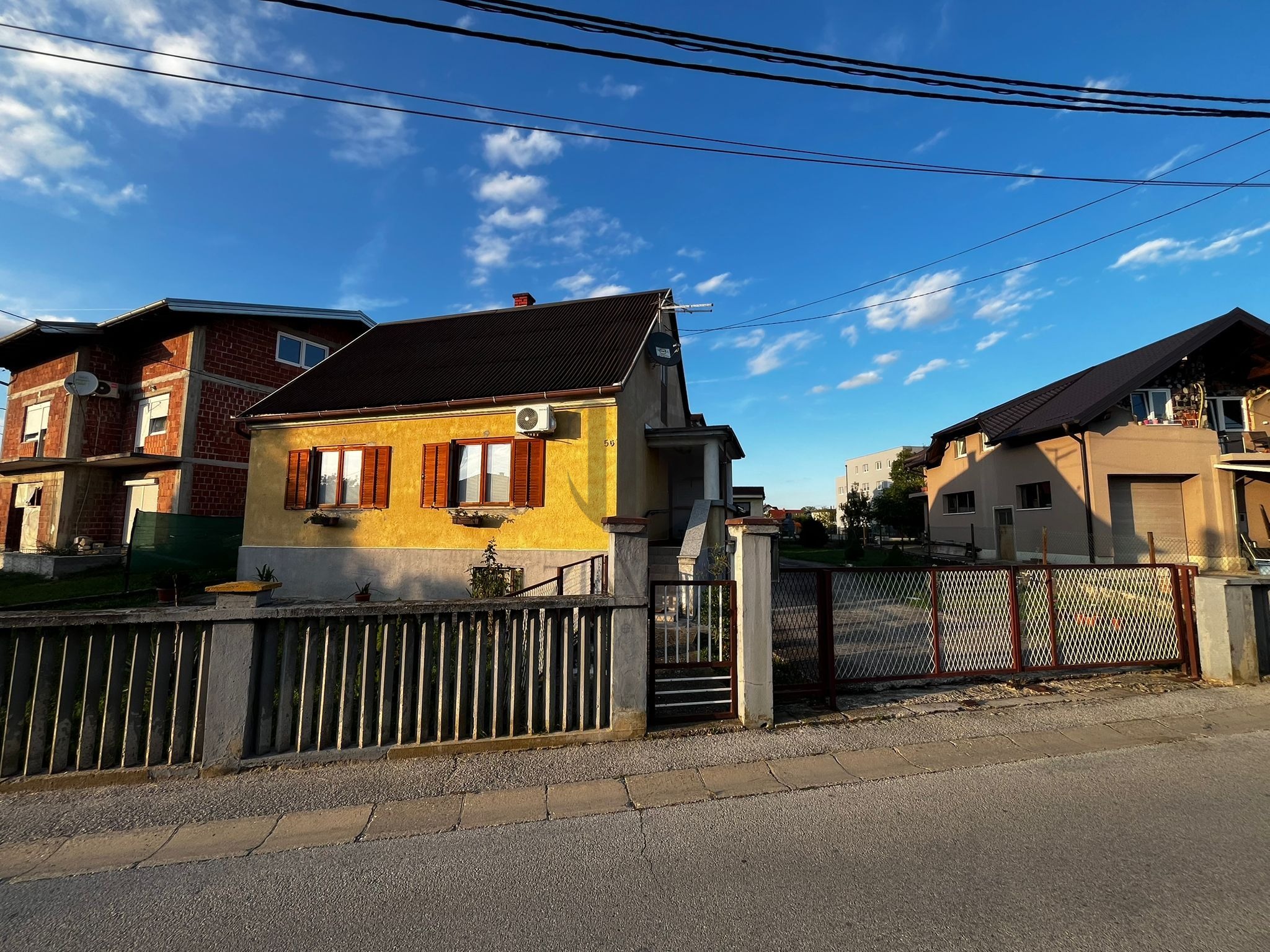 Zaprešić, Centar, kuća, 85 m2, zemljište 663 m2
