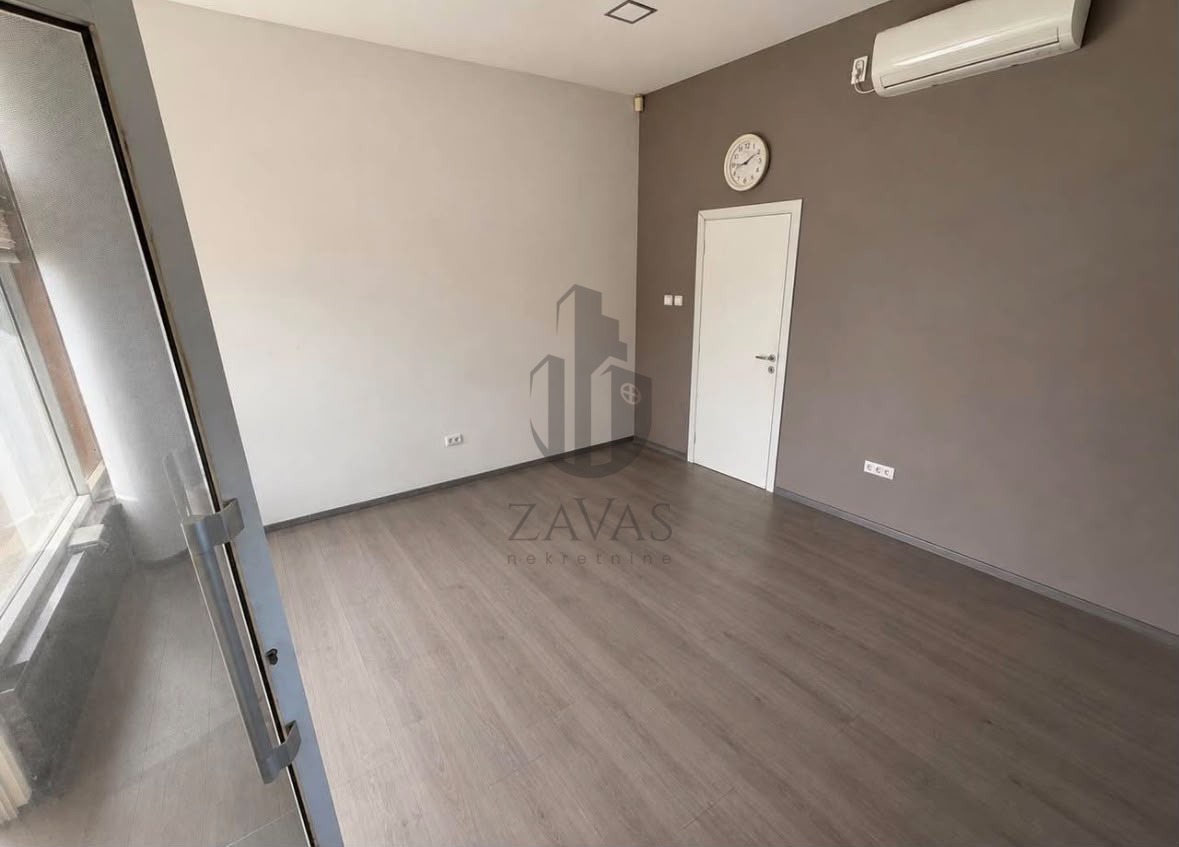 Poslovni prostor, Zagreb: Sesvete - 25 m2 (2)